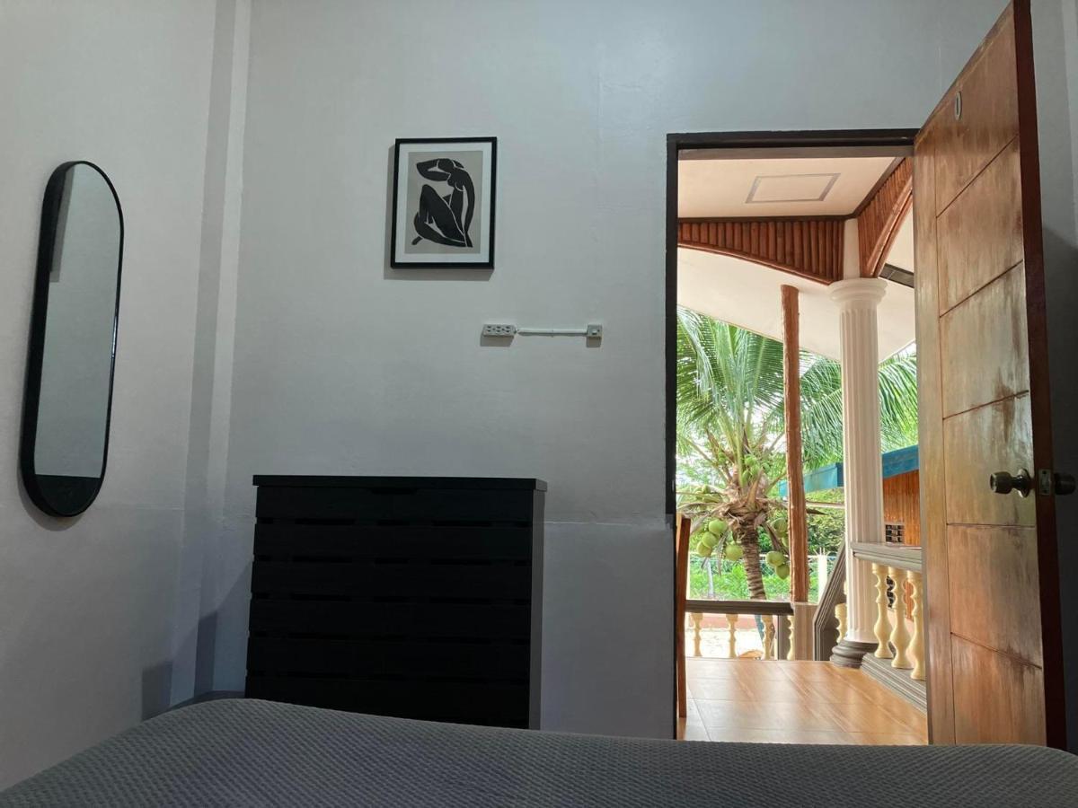 Maya Guest House - Sipaway Island San Carlos  Luaran gambar